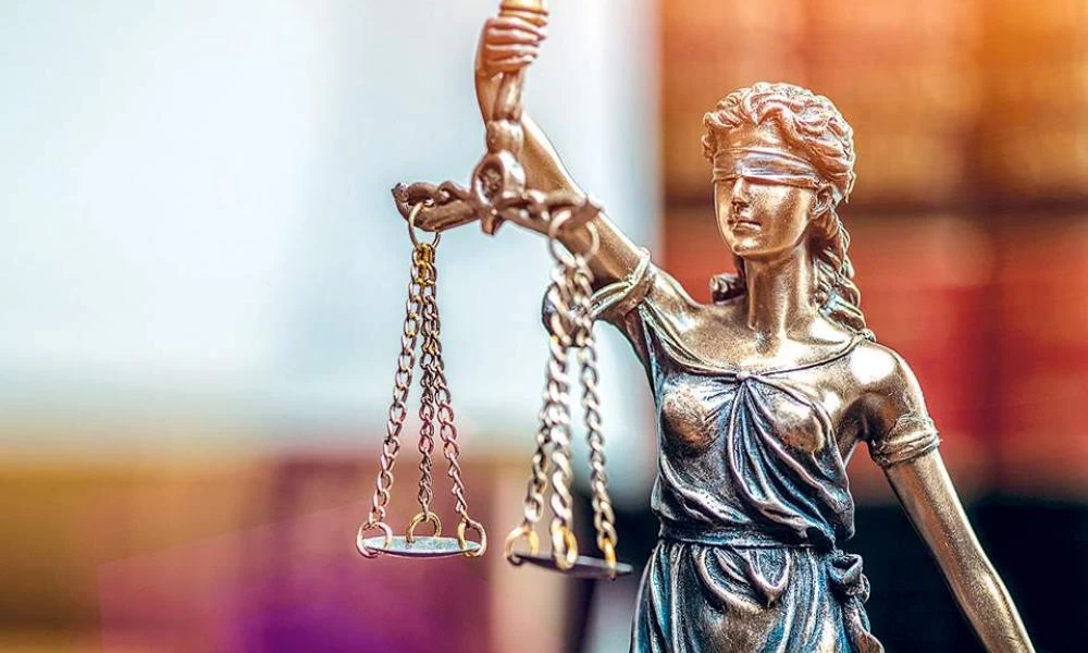 Υπουργείο Δικαιοσύνης: Αυστηρότερες ποινές για το revenge porn